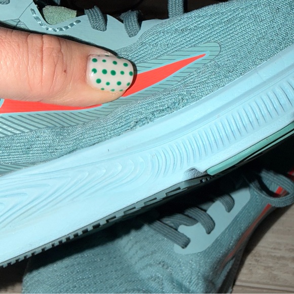 Altra Torin 6 Shoes - Picture 9 of 10